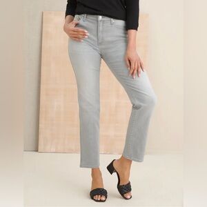 NWT Chico’s Define Me Denim Ankle Jeans in Grey Sky 12T Chic Casual